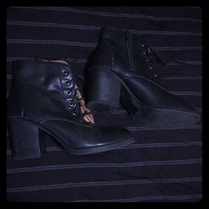 Heeled booties